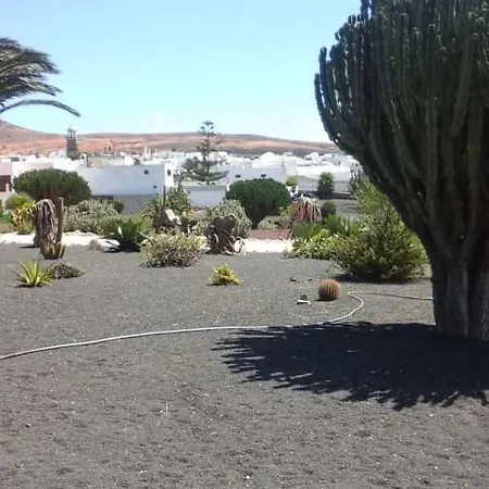 Teguise Sleeps 4 Wifi فيلة *