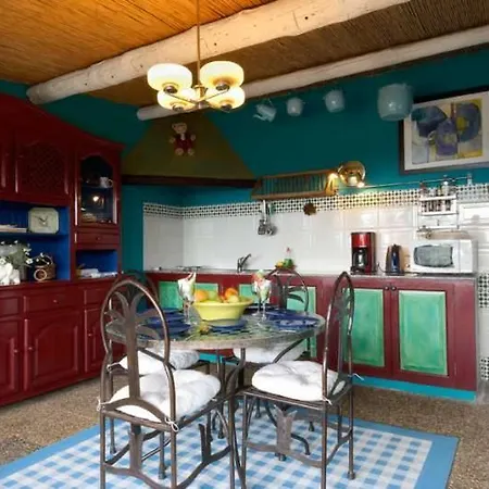 Teguise Sleeps 4 Wifi * Teguise (Lanzarote)